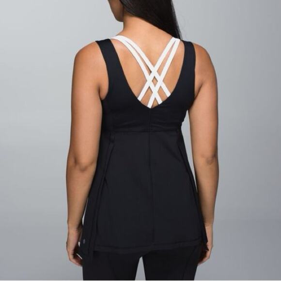 Lululemon Wrapper's Delight Tank Top Womens 8 Black Petal Ghost Mesh Athleisure - Picture 2 of 6